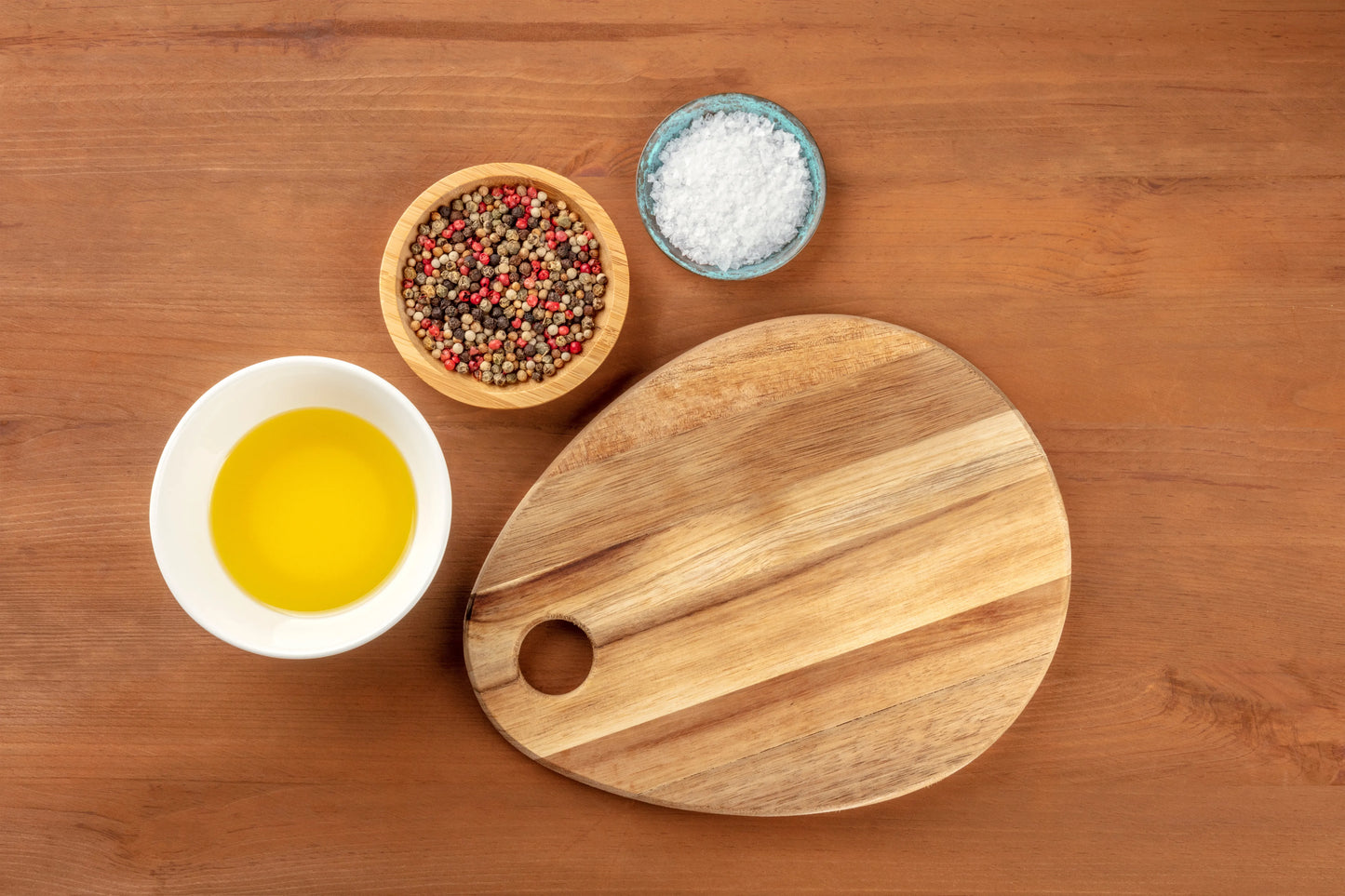 Wooden Drop-Shaped Cheese Board