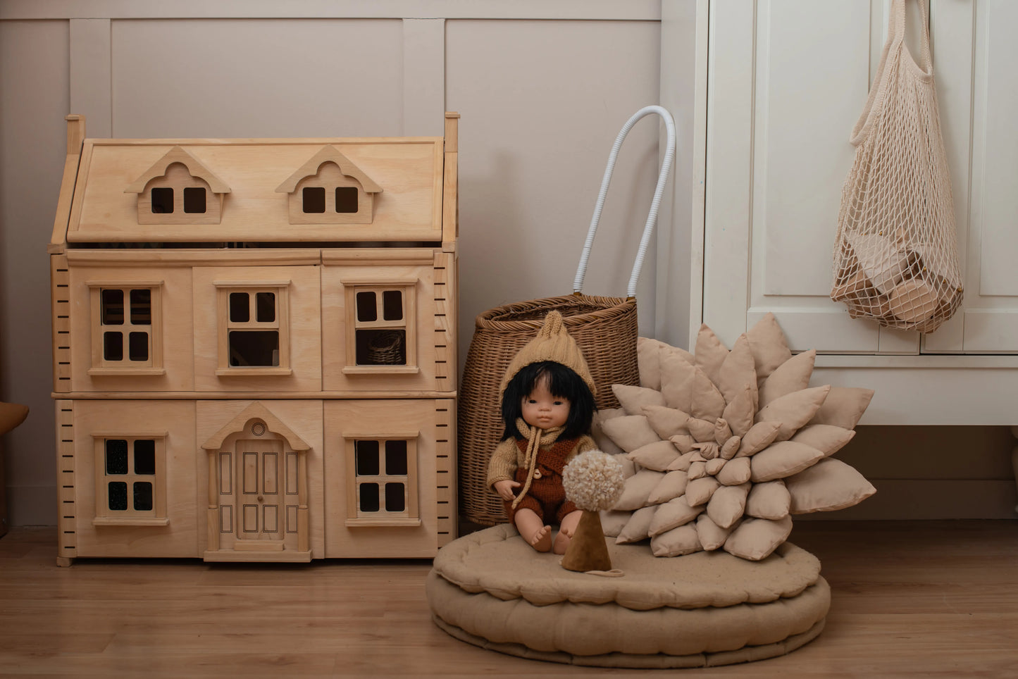 Wooden Dollhouse