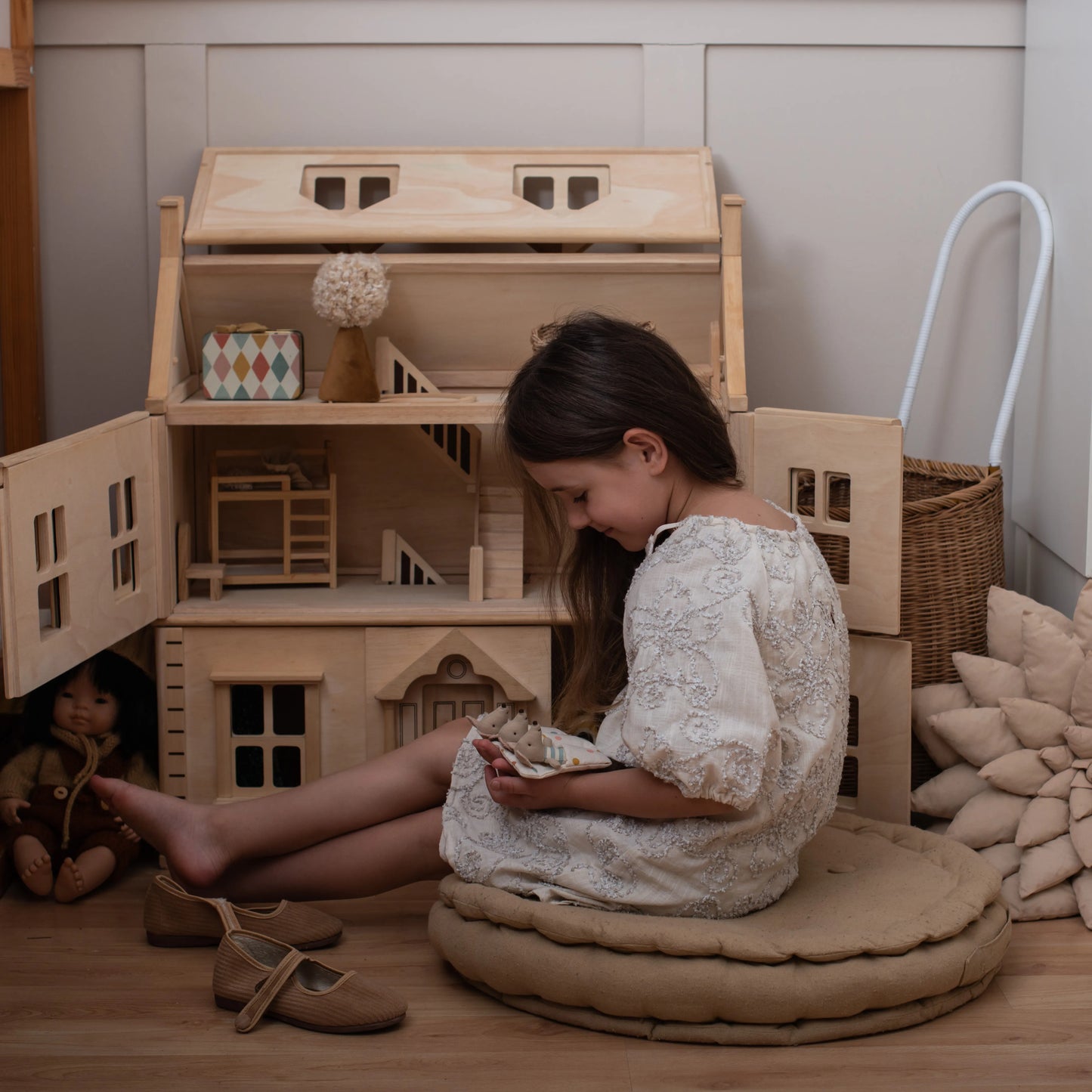 Wooden Dollhouse