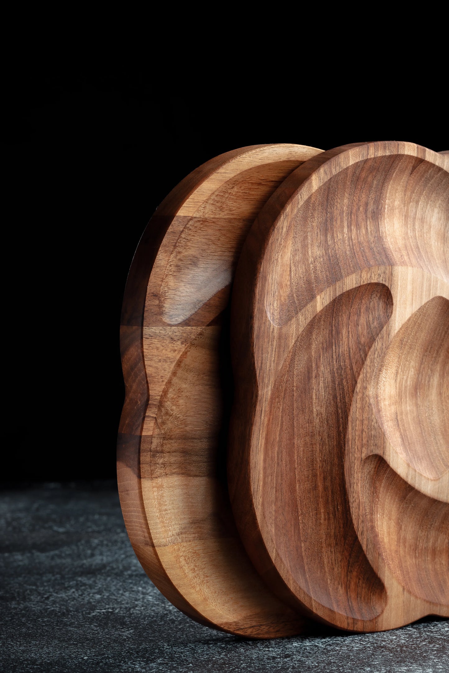 Wooden Bud-Shaped Plate